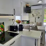 Miramare Romantic Experience With Privat Jacuzzi - Floating House Portoroz