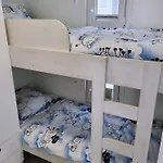 Miramare Romantic Escape With Privat Jacuzzi - One Of The Best-Rated Floating Houses Vikendica
