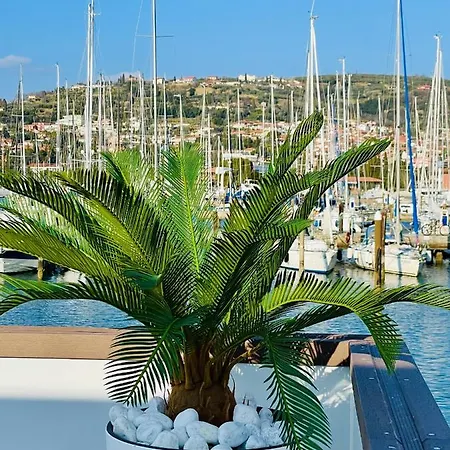 Floating Sea House Miramare