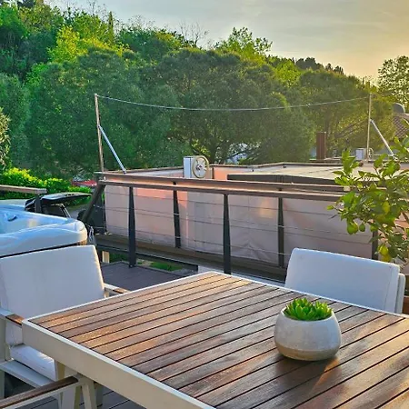 Сasa de vacaciones Miramare Romantic Experience With Privat Jacuzzi - Floating House Portoroz