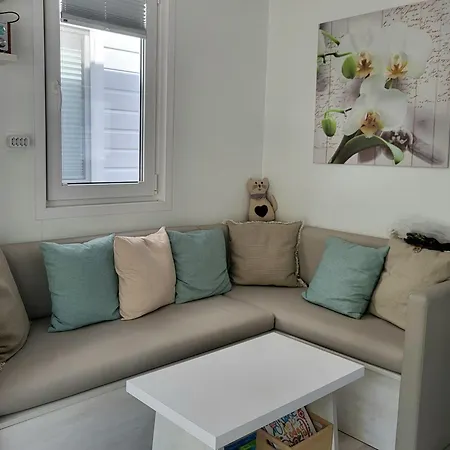 Semesterbostad Floating Sea House Miramare