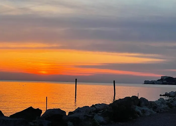 بيت للعطل Floating Sea House Miramare بورتوروز