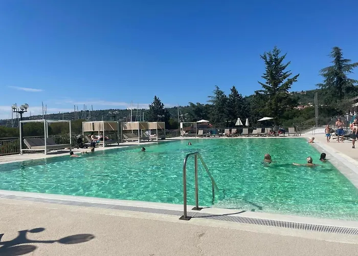 別荘 Floating Sea House Miramare